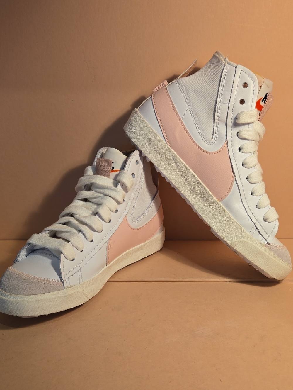 Nike 8.5 Blazer Mid '77 Jumbo White Atmosphere Pink Oxford Sneaker DQ1471